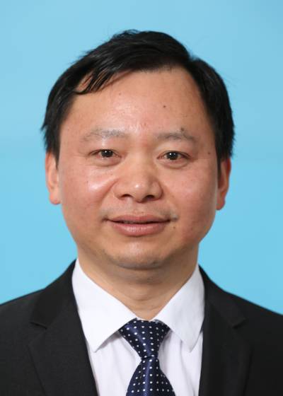王战伟