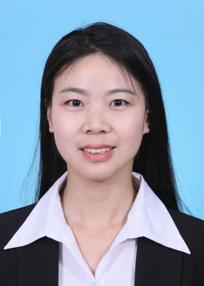 李凡